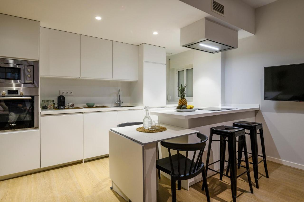 Romea Suites Murcia Bagian luar foto